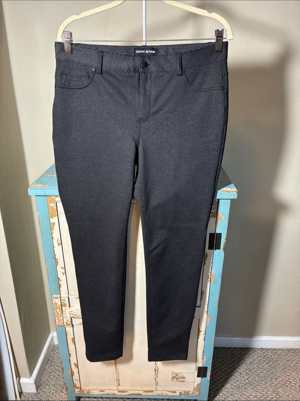 DKNY Black/Grey Houndstooth Straight-Leg Pants